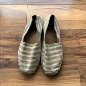 Vionic Striped Tan and White Espadrilles 7